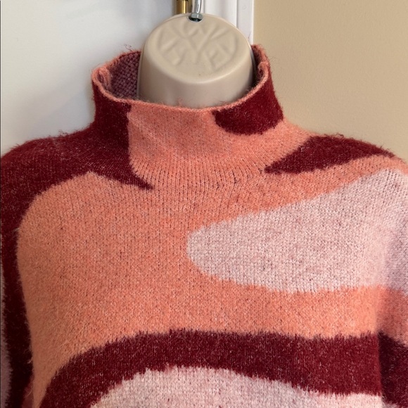 ZARA sweater - Picture 2 of 8